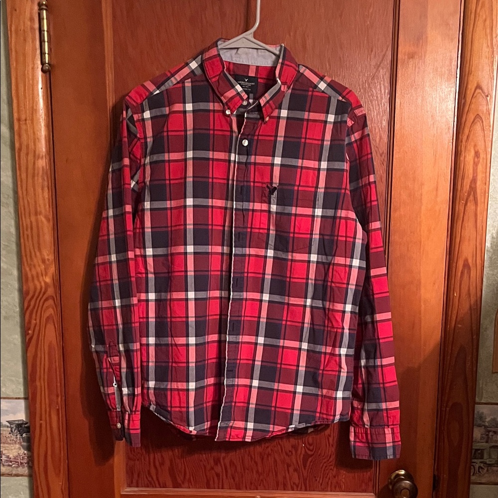American Eagle Outfitters Red and Blue Plaid Shirt